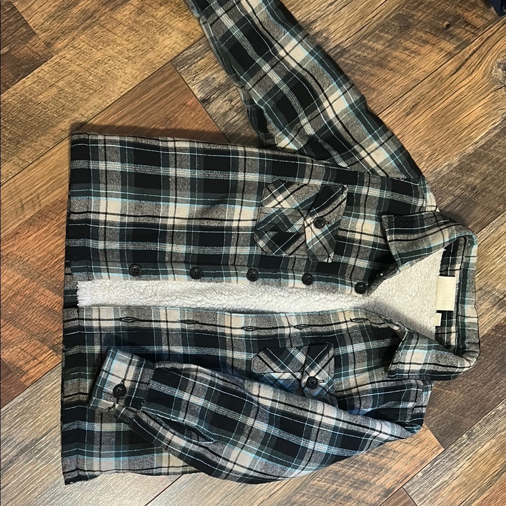 Country to Coast Plaid Sherpa-Lined Jacket